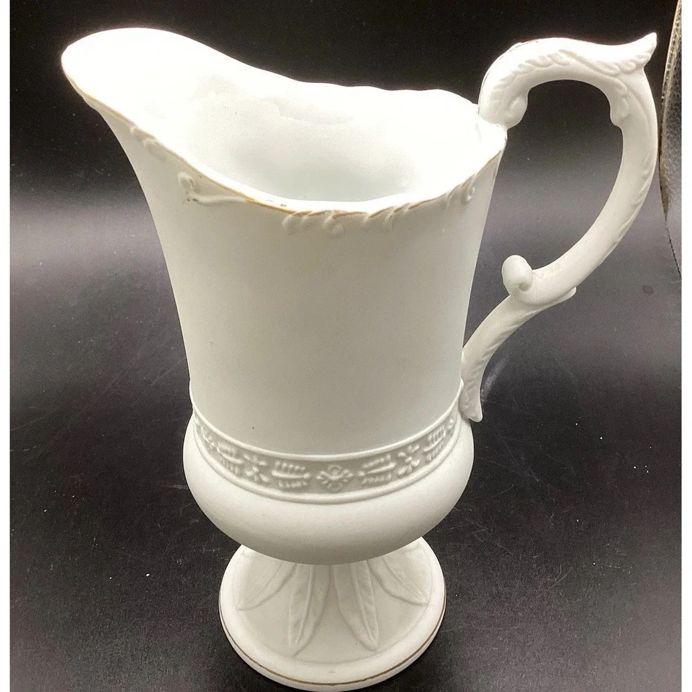 Vintage Lefton Pitcher Bud Vase Gold Tone Trim Handle Hand Painted‎ Roses 6